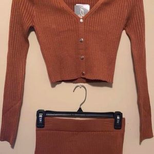 Fall Two Piece Skirt Set 🤎